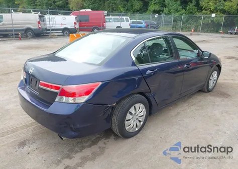 2011 Honda Accord 2.4 Lx из США, поврежденный, VIN 1HGCP2F32BA079577